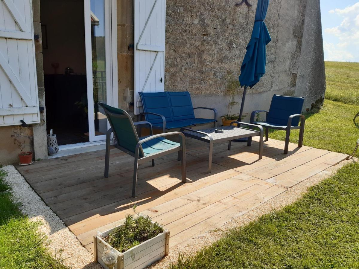 Ferme Des Champs 호텔 Vrécourt 외부 사진