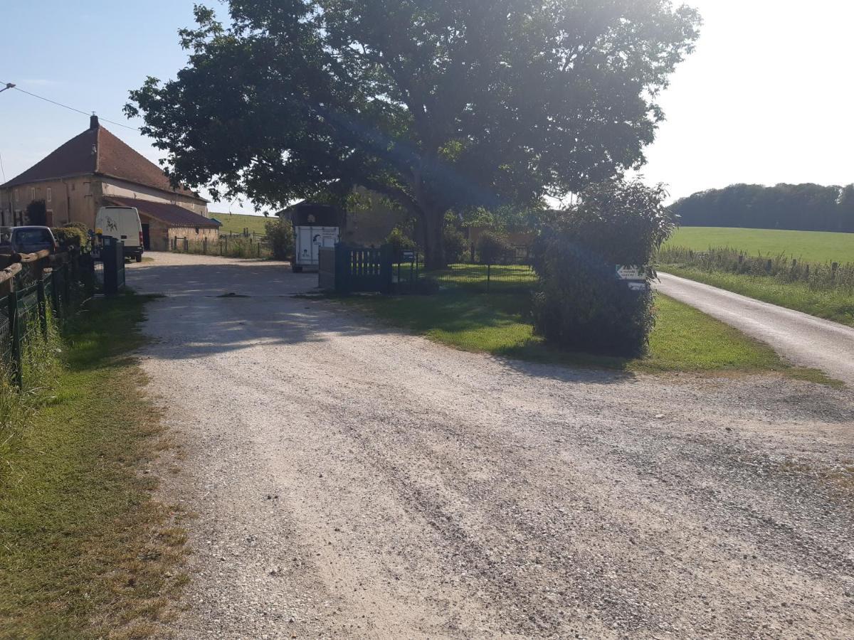Ferme Des Champs 호텔 Vrécourt 외부 사진