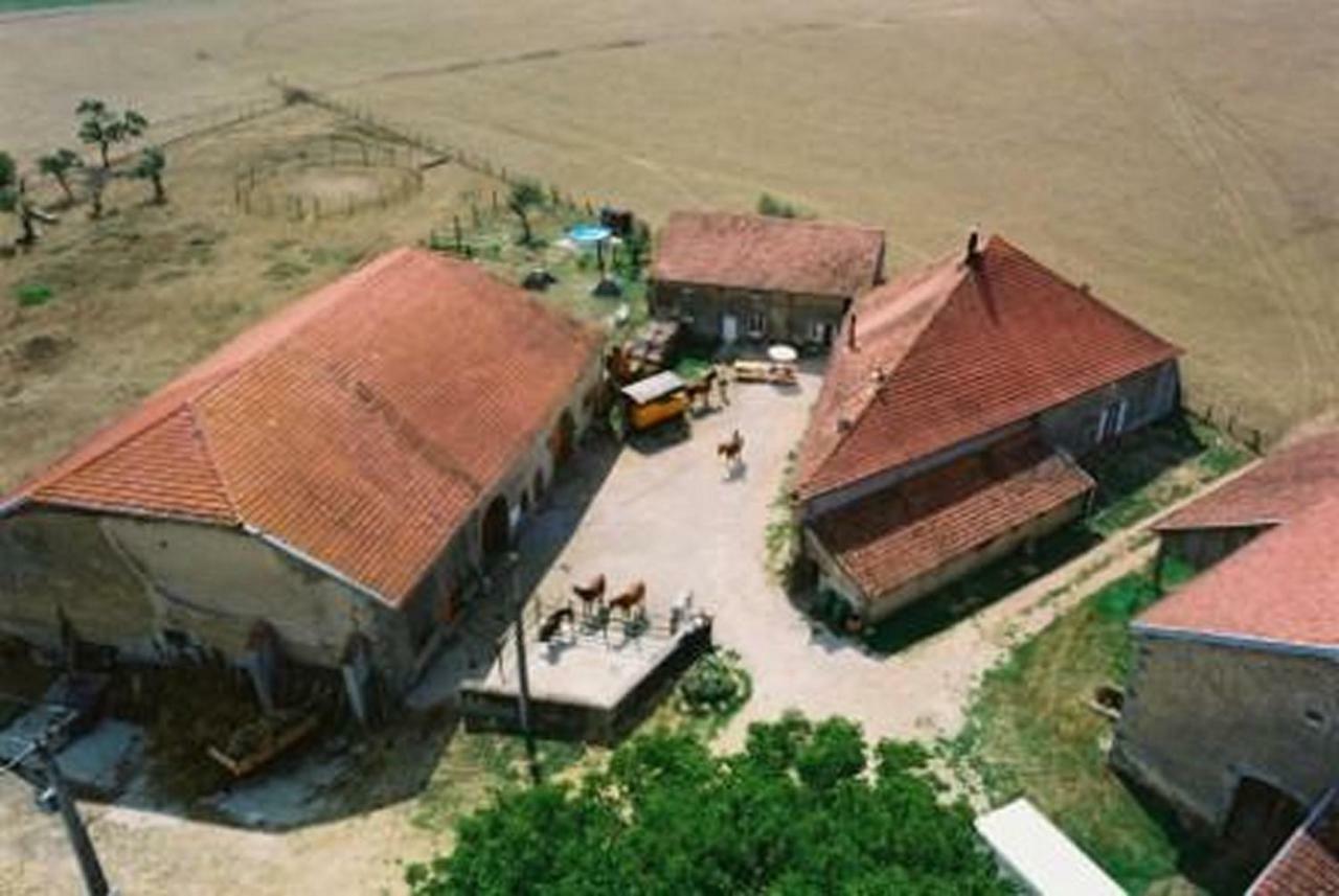 Ferme Des Champs 호텔 Vrécourt 외부 사진